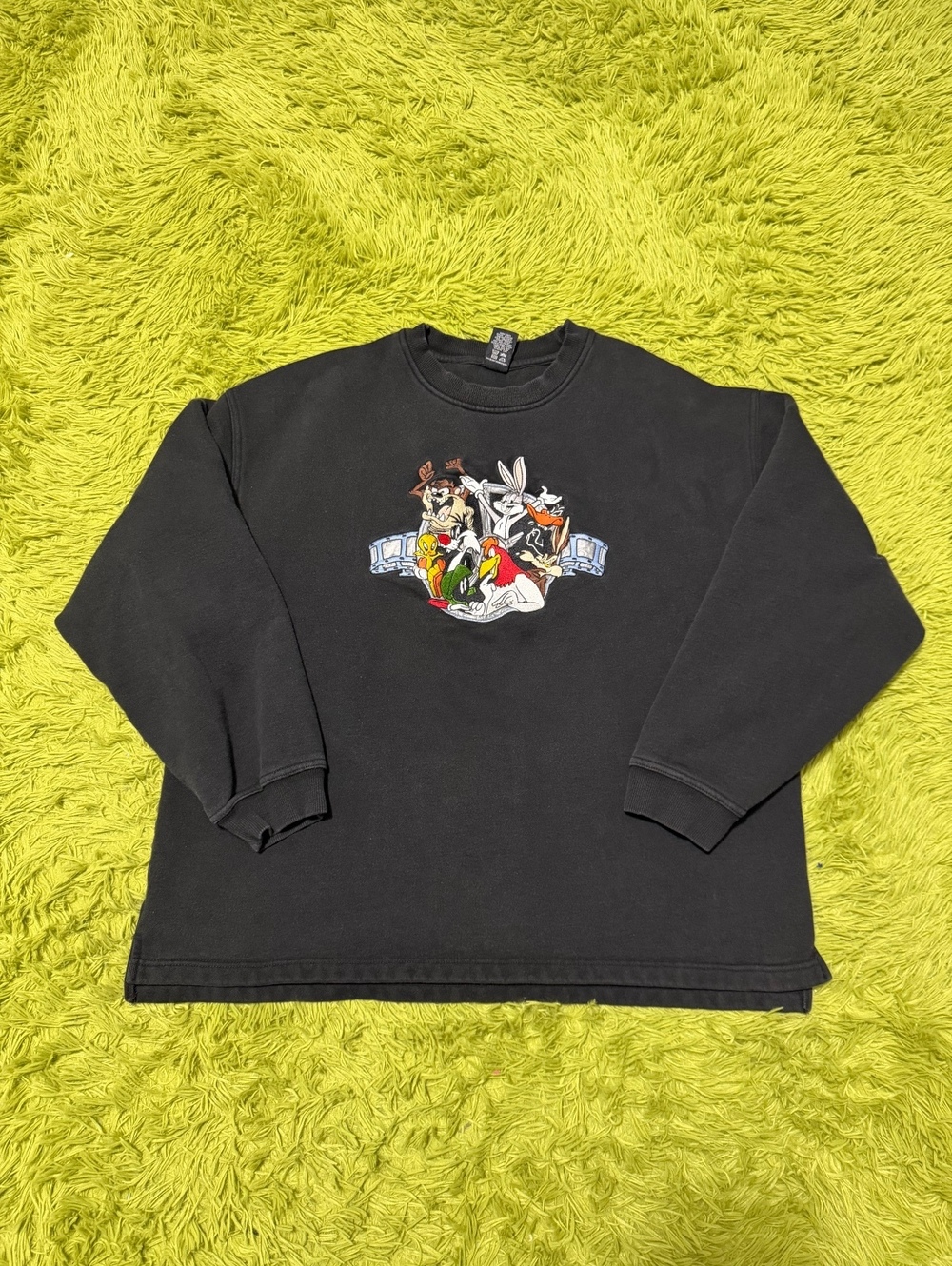 Vintage 90s Warner Bros Looney Tunes Sweatshirt Size XL Black